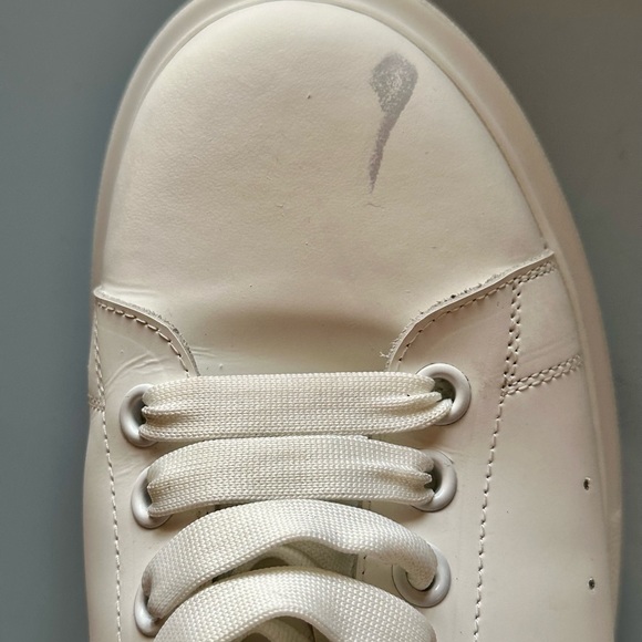 Alexander McQUEEN Men’s leather sneakers - Picture 4 of 5